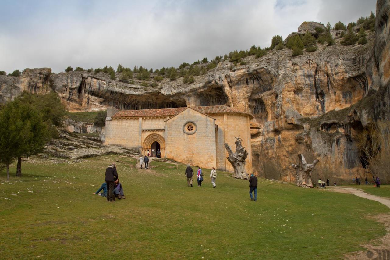 El Nido Del Mirlo Vila Casarejos Exterior foto