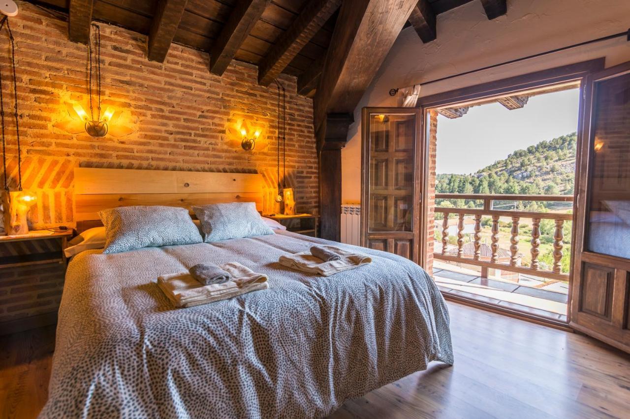 El Nido Del Mirlo Vila Casarejos Exterior foto